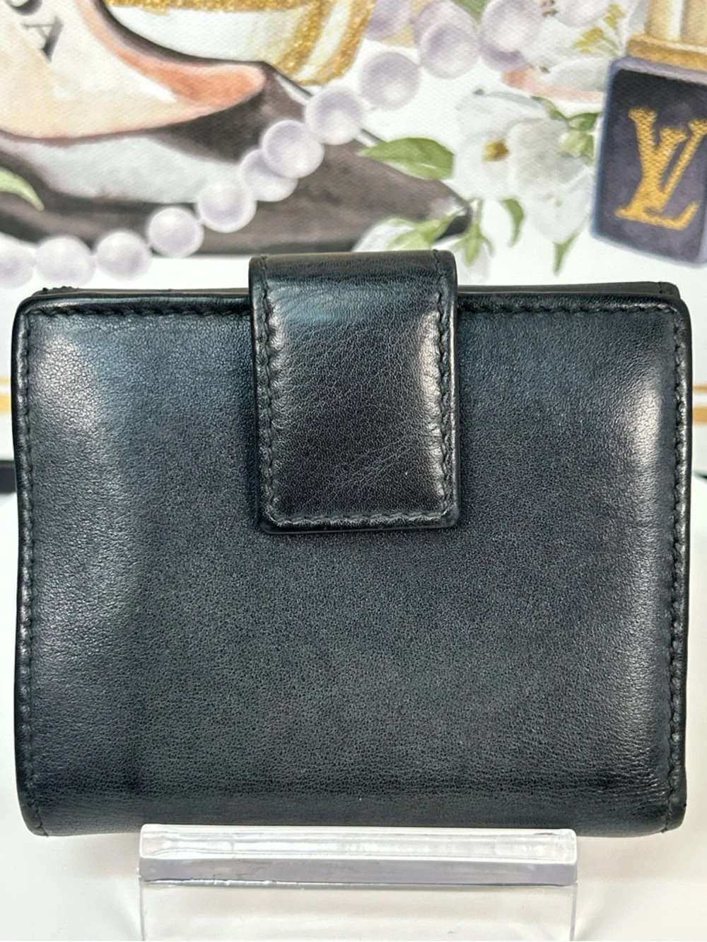 ‼️SOLD‼️ GUCCI Crystal Interlocking GG Leather Bifold Wallet ✨🤩 - Picture 17 of 17